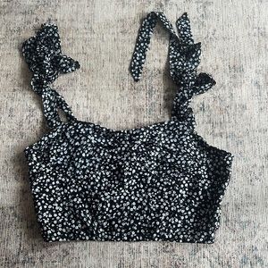 black crop blouse tank top with ties purple flowers